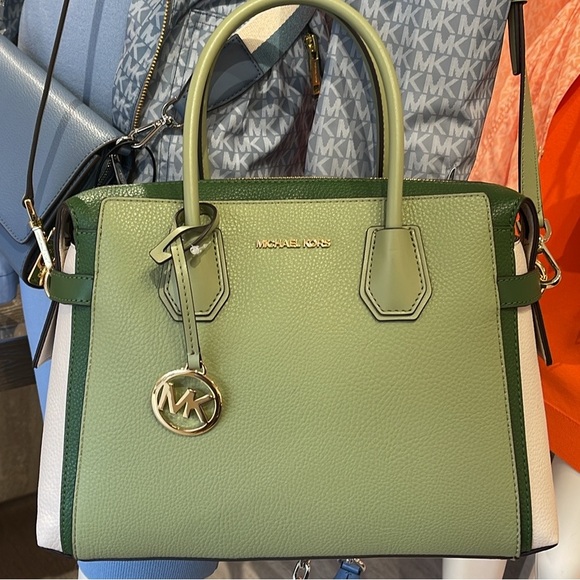 MICHAEL KORS
Mercer Medium Color-Block Belted Satchel Crossbody Purse 
NWT - Picture 1 of 16